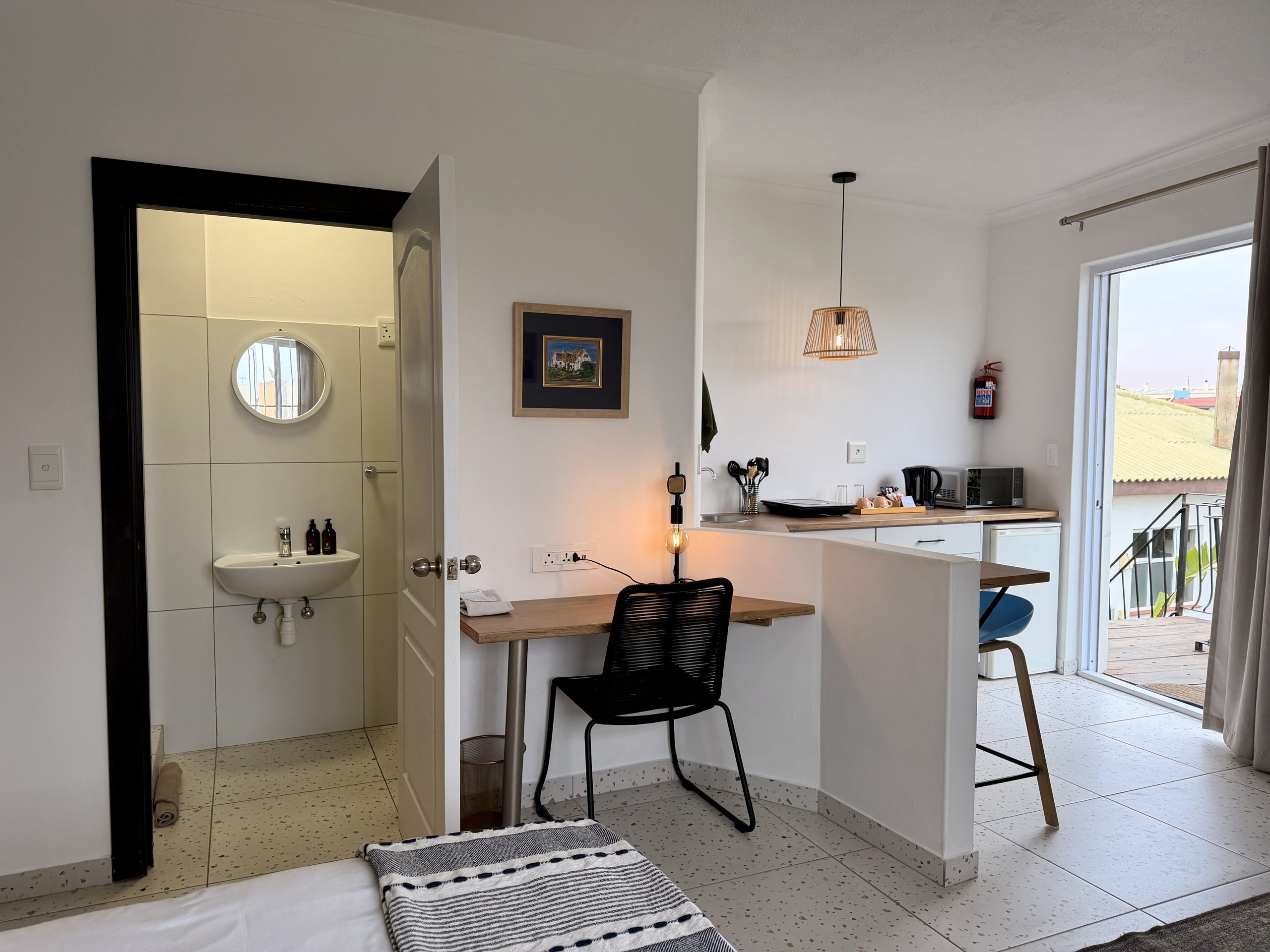 Room SC3, Deluxe semi-self-catering, The Langholm Hotel, photo 4 of 5